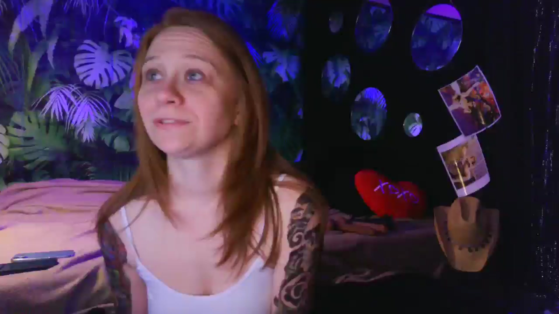 Gallery image thumbnail from playwithfire's myfreecams stream on, 03/25/2025, 10:19 image 15 of 20