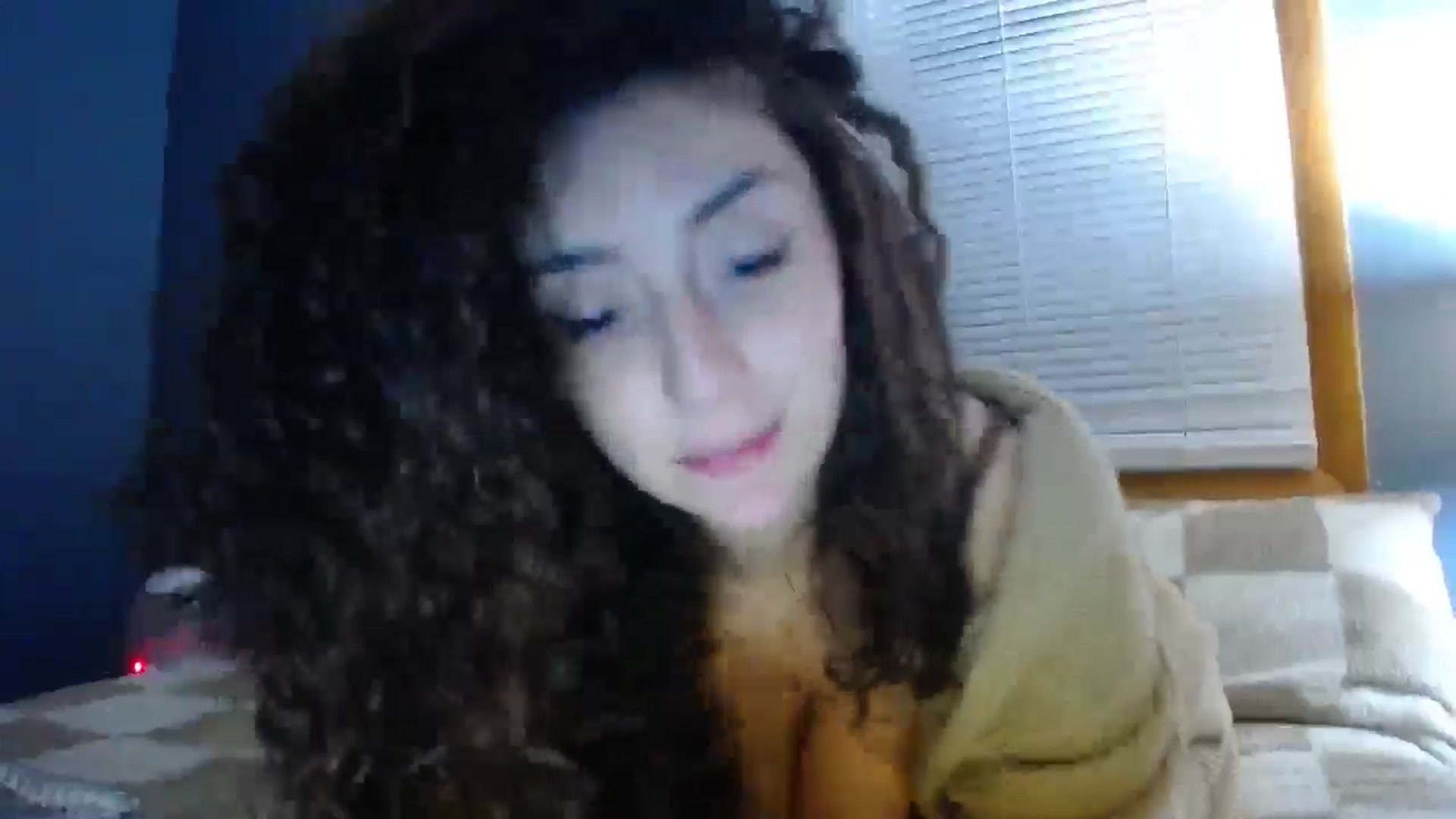 Gallery image thumbnail from playwithlua's myfreecams stream on, 11/17/2024, 03:45 image 19 of 20
