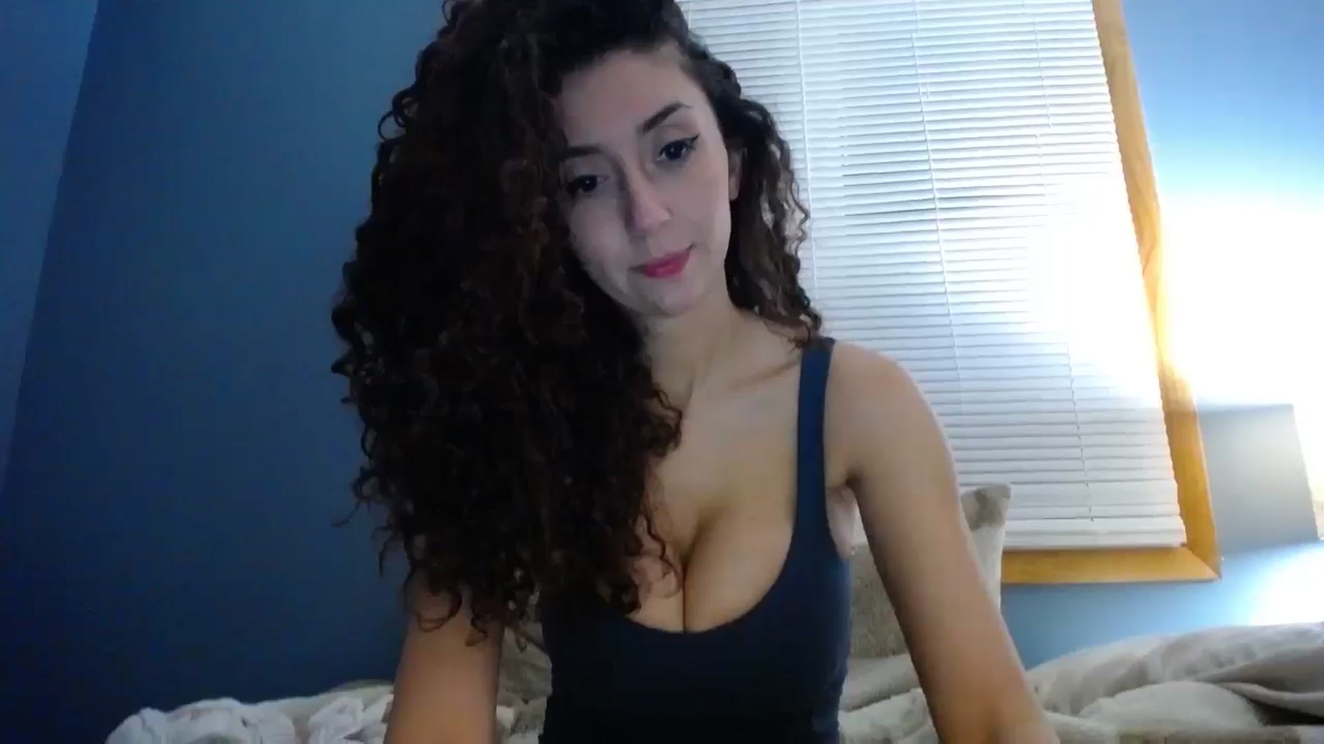 Gallery image thumbnail from playwithlua's myfreecams stream on, 11/20/2024, 04:59 image 19 of 20