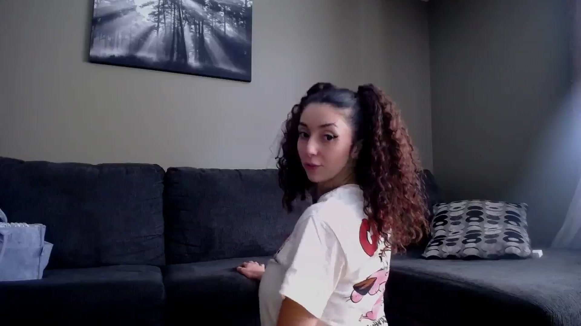 Gallery image thumbnail from playwithlua's myfreecams stream on, 12/08/2024, 15:33 image 8 of 20