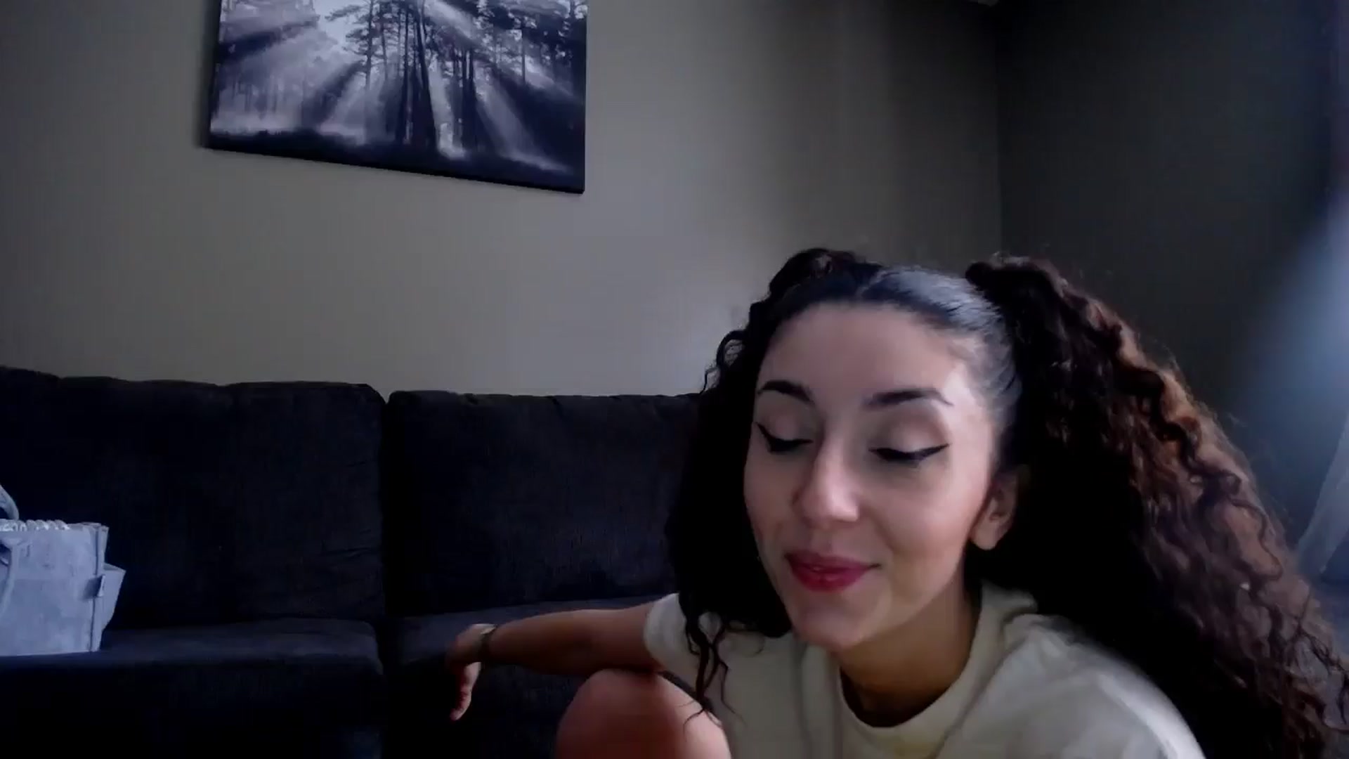 Gallery image thumbnail from playwithlua's myfreecams stream on, 12/08/2024, 15:33 image 19 of 20