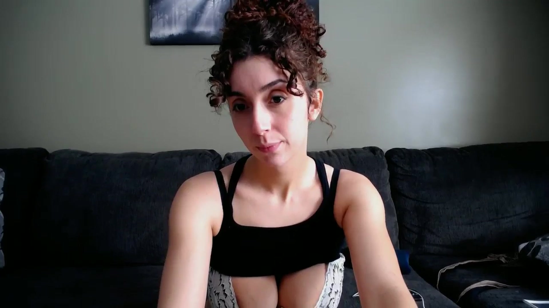 Gallery image thumbnail from playwithlua's myfreecams stream on, 01/27/2025, 16:57 image 19 of 20