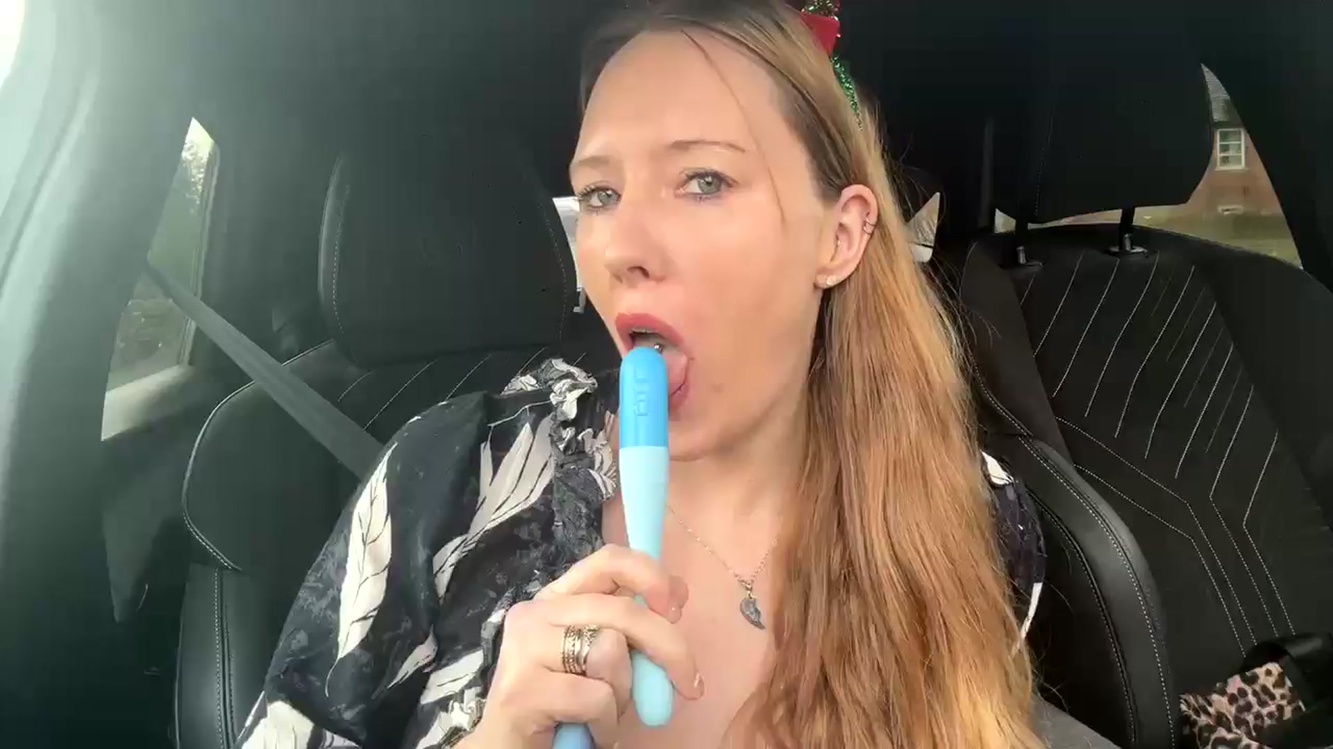 Gallery image thumbnail from plushpie1's myfreecams stream on, 12/16/2025, 11:39 image 11 of 20