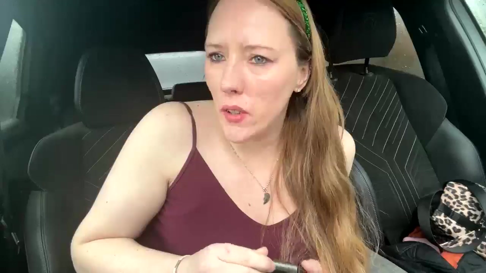 Gallery image thumbnail from plushpie1's myfreecams stream on, 12/17/2025, 10:48 image 10 of 20