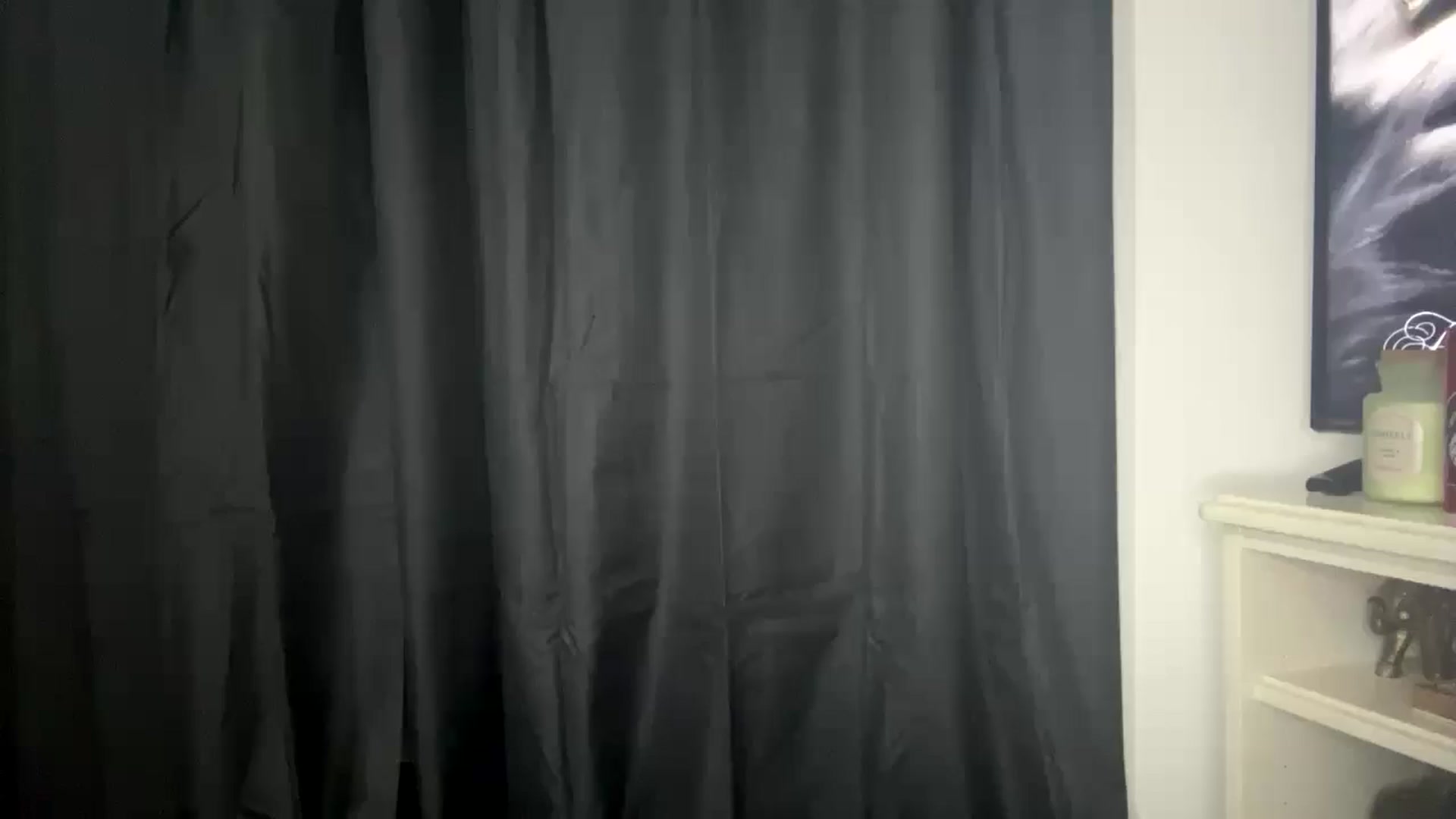 Gallery image thumbnail from plushpie1's myfreecams stream on, 12/19/2025, 21:00 image 14 of 20