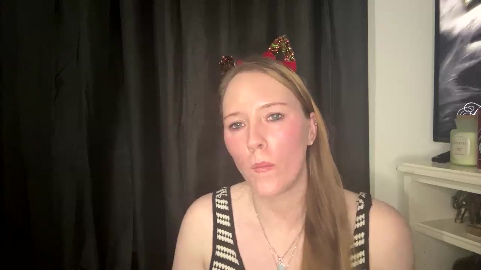 Gallery image thumbnail from plushpie1's myfreecams stream on, 12/19/2025, 21:00 image 17 of 20