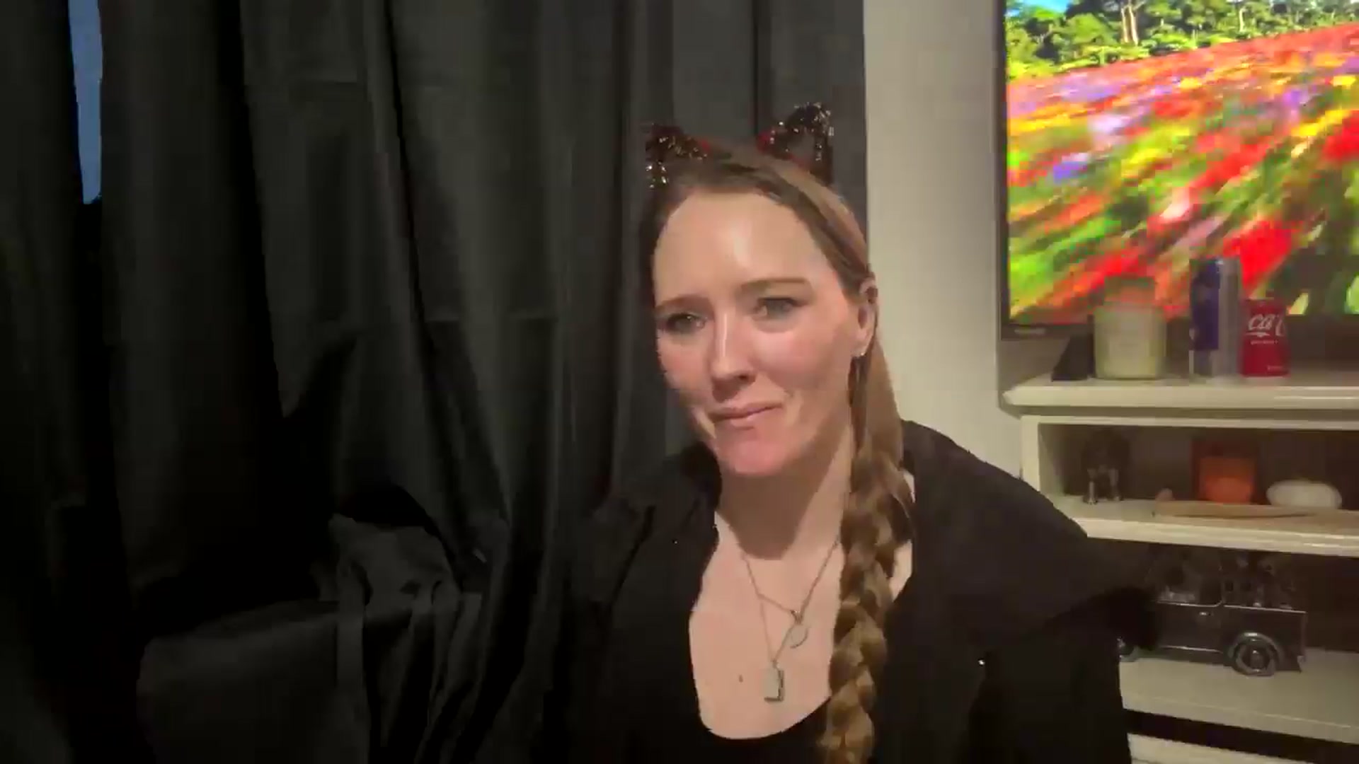 Gallery image thumbnail from plushpie1's myfreecams stream on, 12/20/2025, 16:31 image 20 of 20