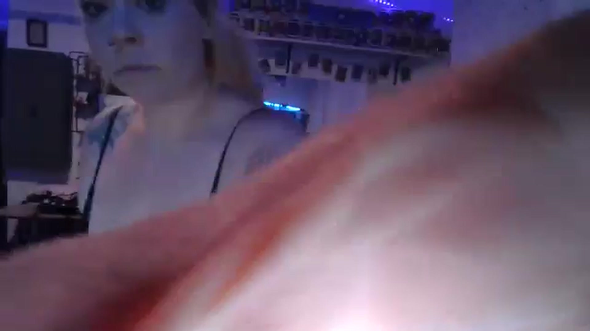 Gallery image thumbnail from poisonxpeach's myfreecams stream on, 06/27/2025, 06:59 image 15 of 20