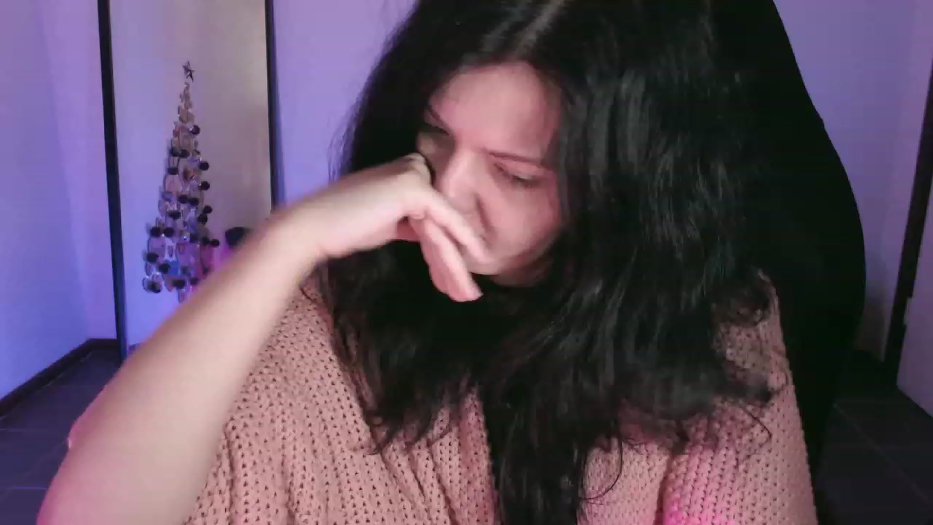 Gallery image thumbnail from poopage's myfreecams stream on, 12/10/2023, 02:36 image 14 of 20
