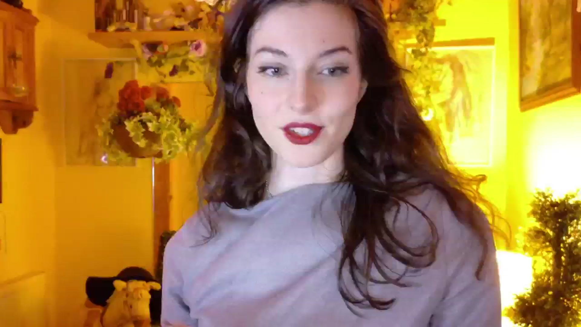 Gallery image thumbnail from porcelaincity's myfreecams stream on, 05/31/2025, 01:19 image 1 of 20