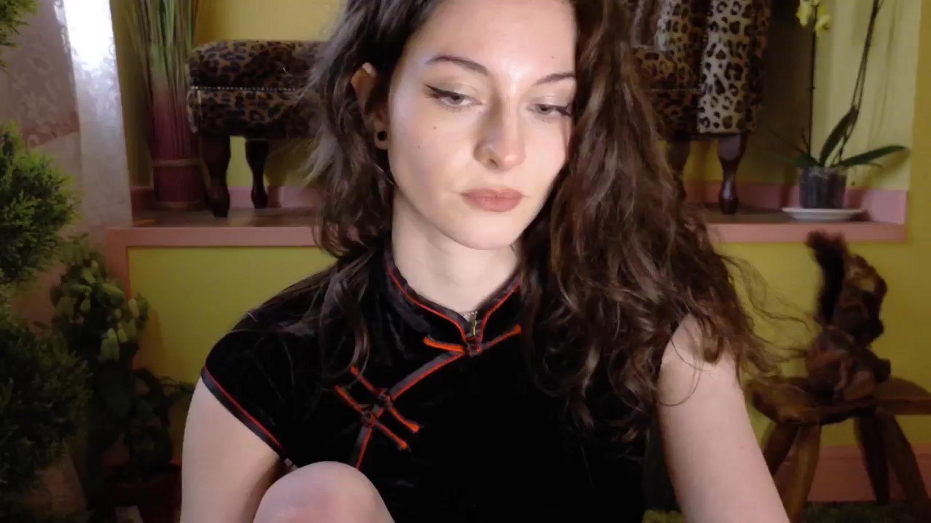 Gallery image thumbnail from porcelaincity's myfreecams stream on, 06/09/2025, 20:26 image 8 of 20