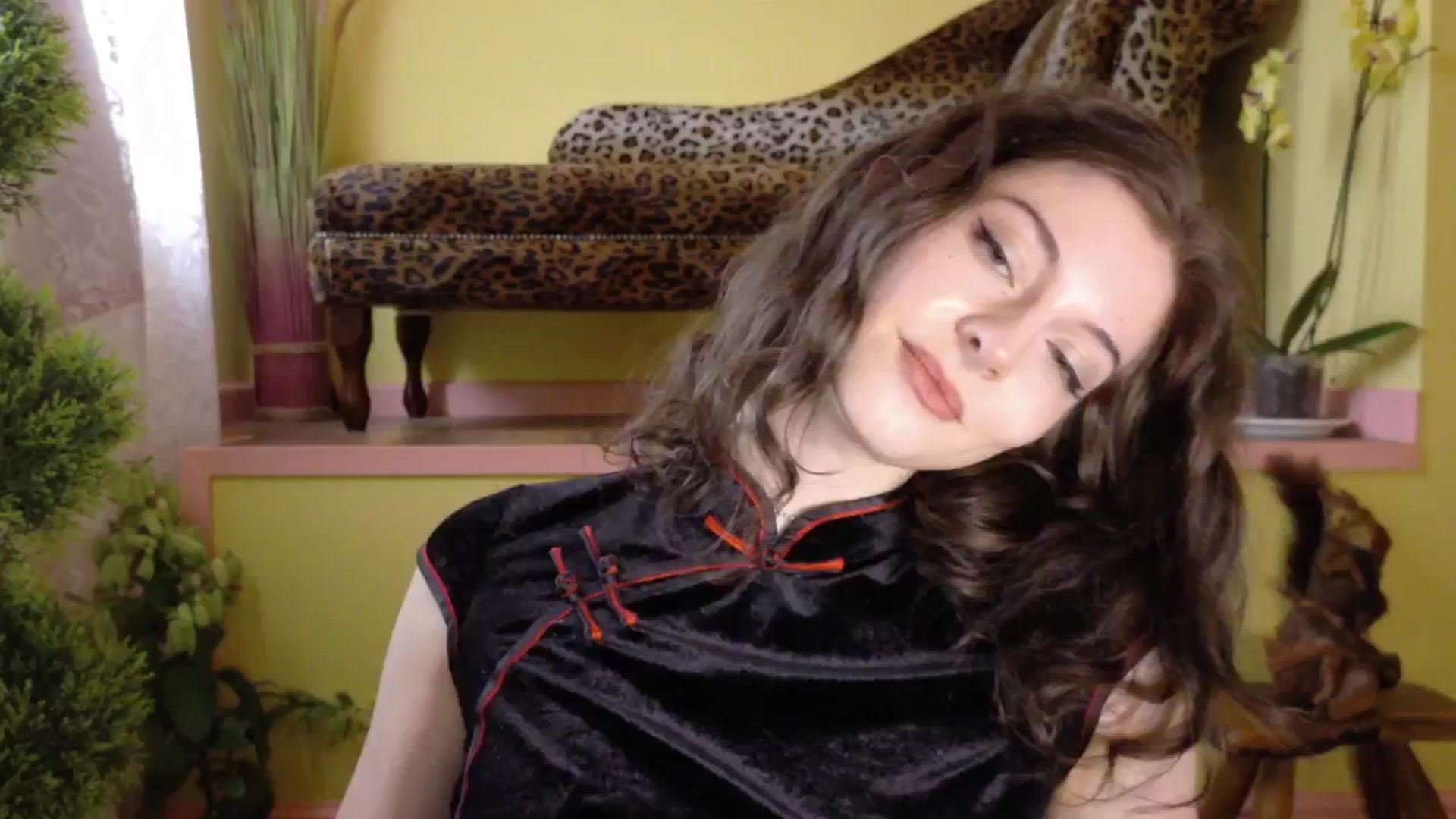 Gallery image thumbnail from porcelaincity's myfreecams stream on, 06/09/2025, 20:26 image 3 of 20