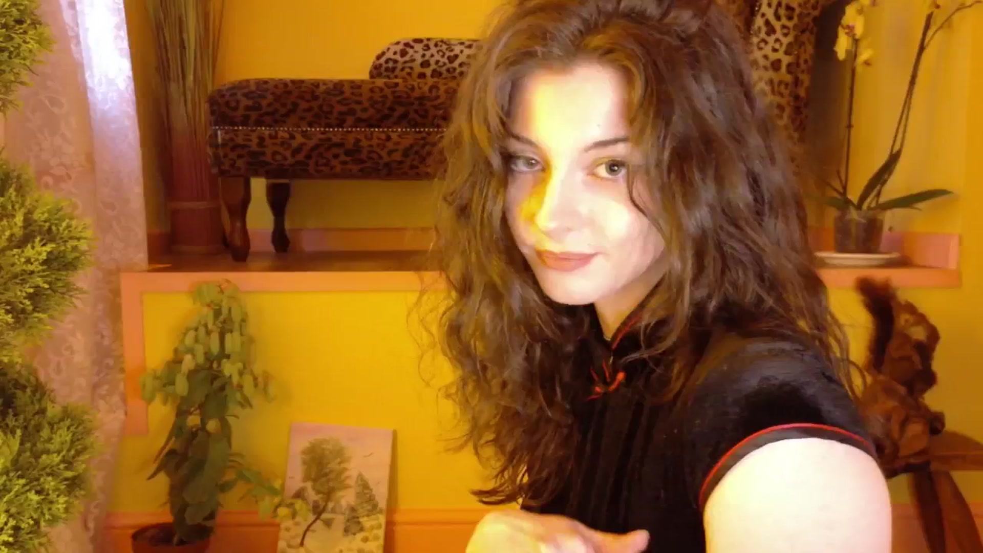Gallery image thumbnail from porcelaincity's myfreecams stream on, 06/09/2025, 20:26 image 17 of 20