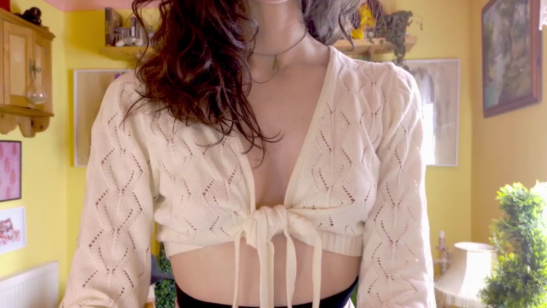 Gallery image thumbnail from porcelaincity's myfreecams stream on, 06/11/2025, 13:56 image 12 of 20