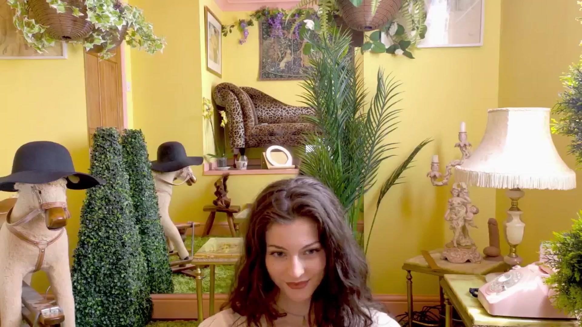 Gallery image thumbnail from porcelaincity's myfreecams stream on, 06/11/2025, 13:56 image 15 of 20