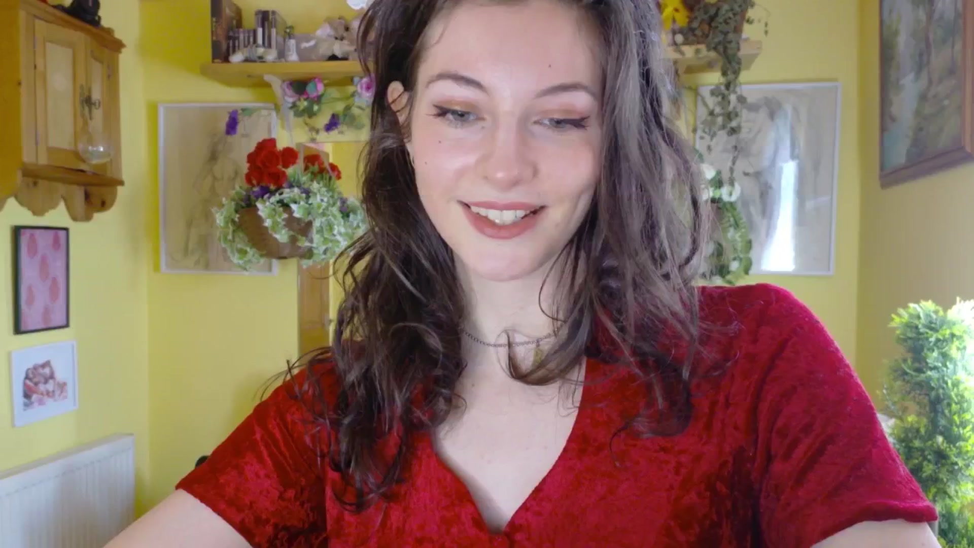 Gallery image thumbnail from porcelaincity's myfreecams stream on, 06/26/2025, 11:33 image 13 of 20