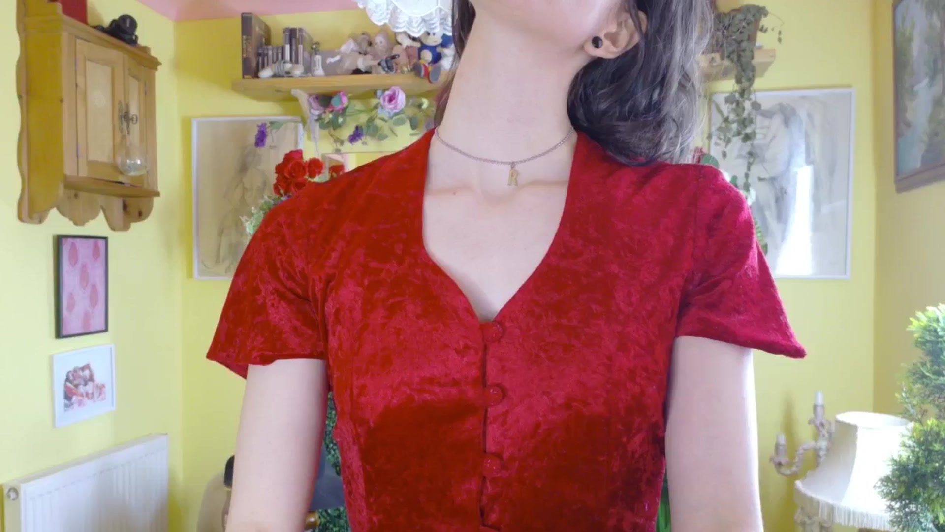 Gallery image thumbnail from porcelaincity's myfreecams stream on, 06/26/2025, 12:47 image 13 of 20