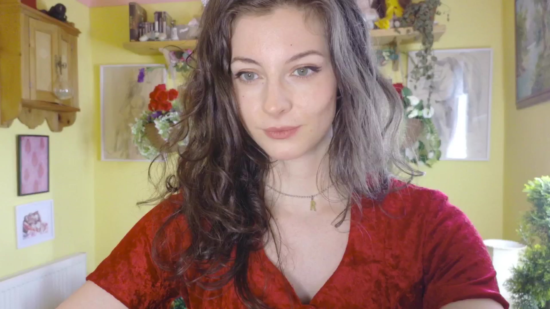 Gallery image thumbnail from porcelaincity's myfreecams stream on, 06/26/2025, 14:22 image 9 of 20