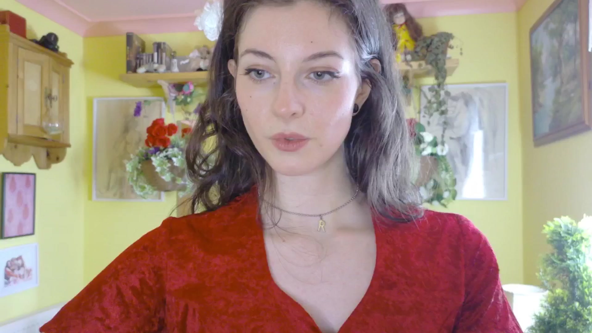 Gallery image thumbnail from porcelaincity's myfreecams stream on, 06/26/2025, 14:22 image 15 of 20