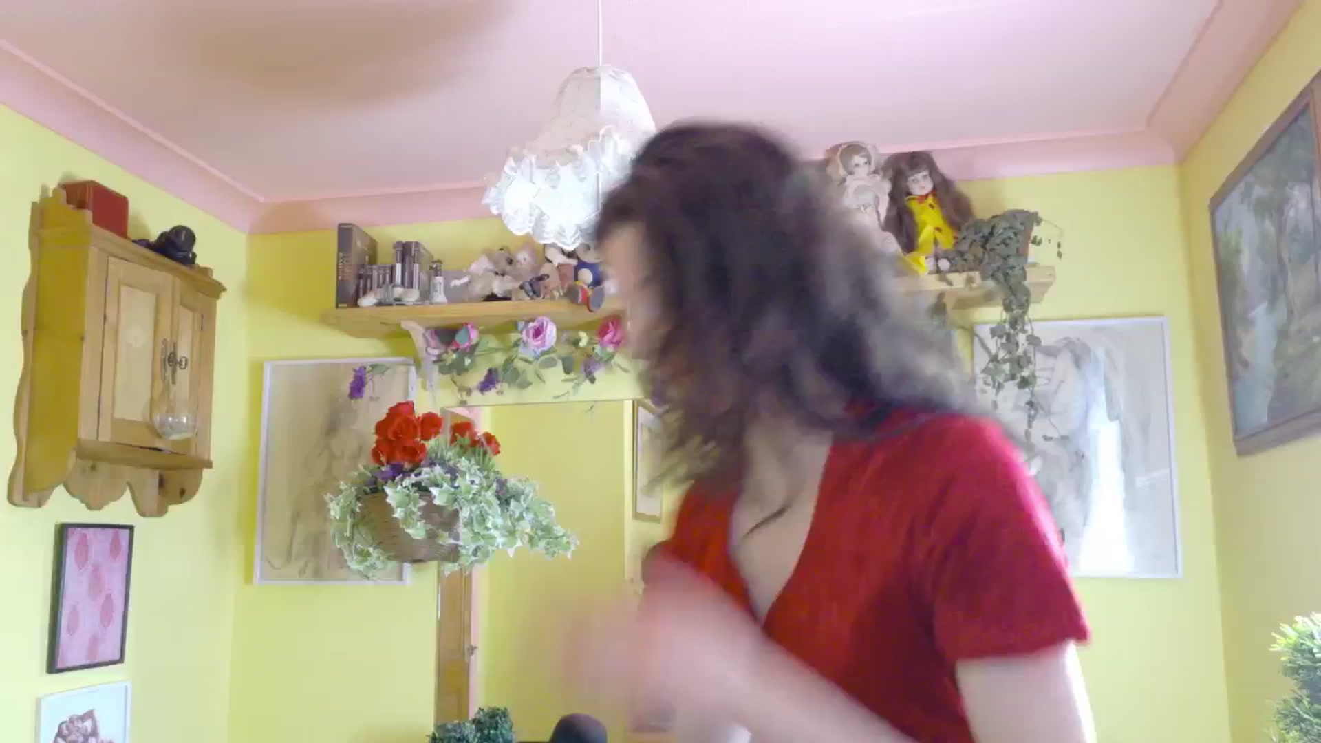 Gallery image thumbnail from porcelaincity's myfreecams stream on, 06/26/2025, 14:22 image 3 of 20