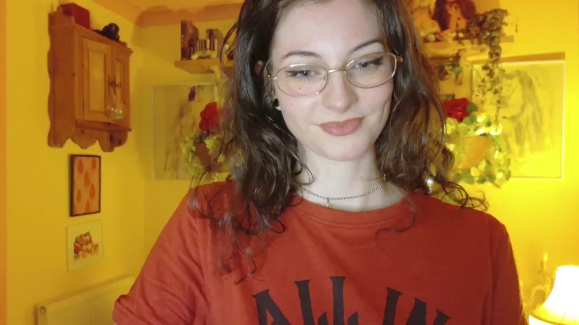 Gallery image thumbnail from porcelaincity's myfreecams stream on, 06/27/2025, 22:54 image 9 of 20