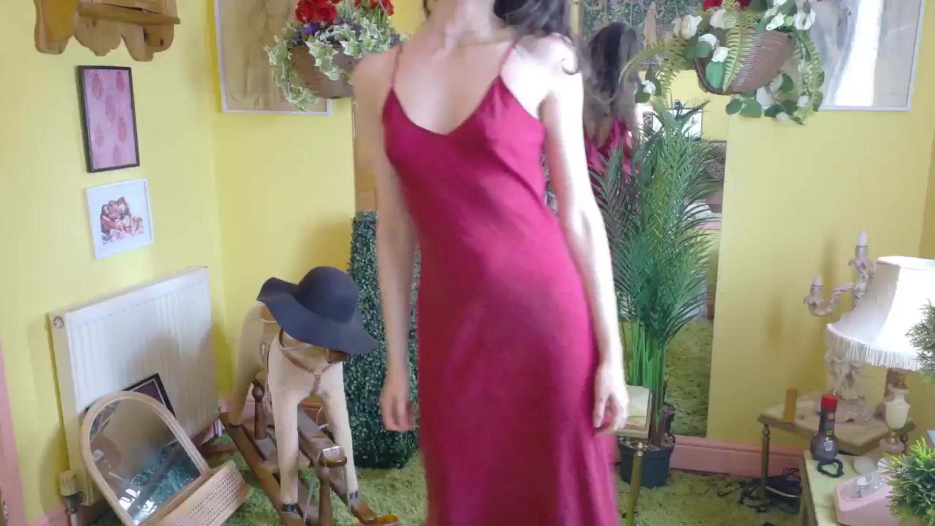 Gallery image thumbnail from porcelaincity's myfreecams stream on, 07/01/2025, 14:38 image 3 of 20