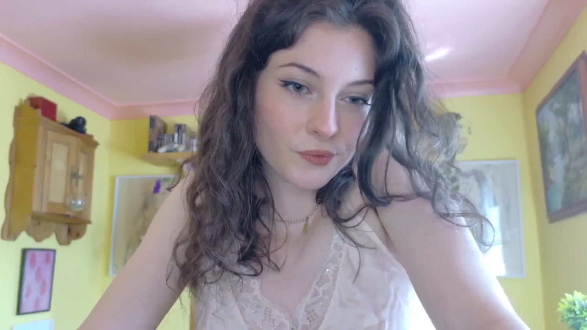 Gallery image thumbnail from porcelaincity's myfreecams stream on, 07/02/2025, 16:02 image 9 of 20