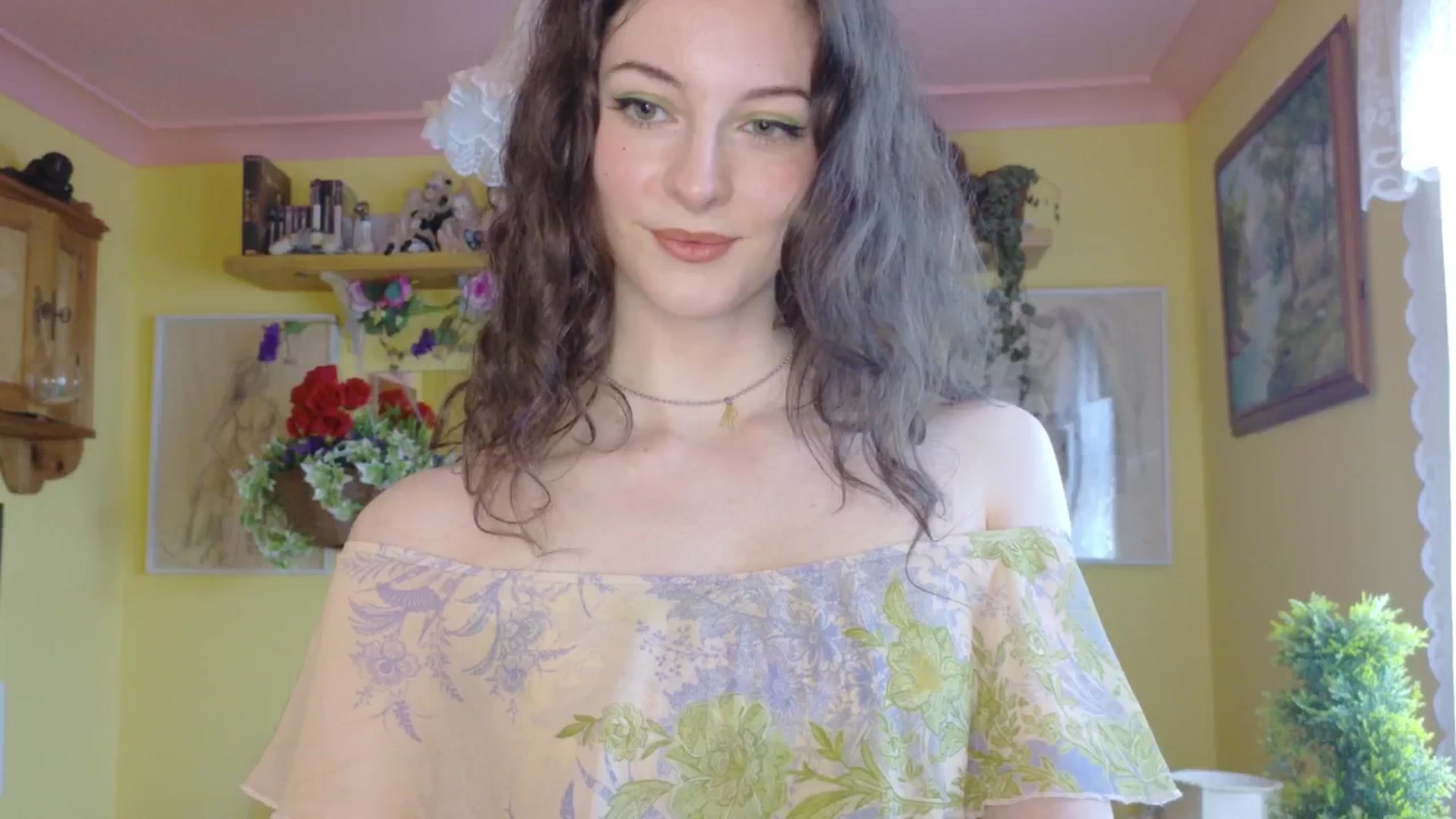 Gallery image thumbnail from porcelaincity's myfreecams stream on, 07/03/2025, 23:01 image 2 of 20