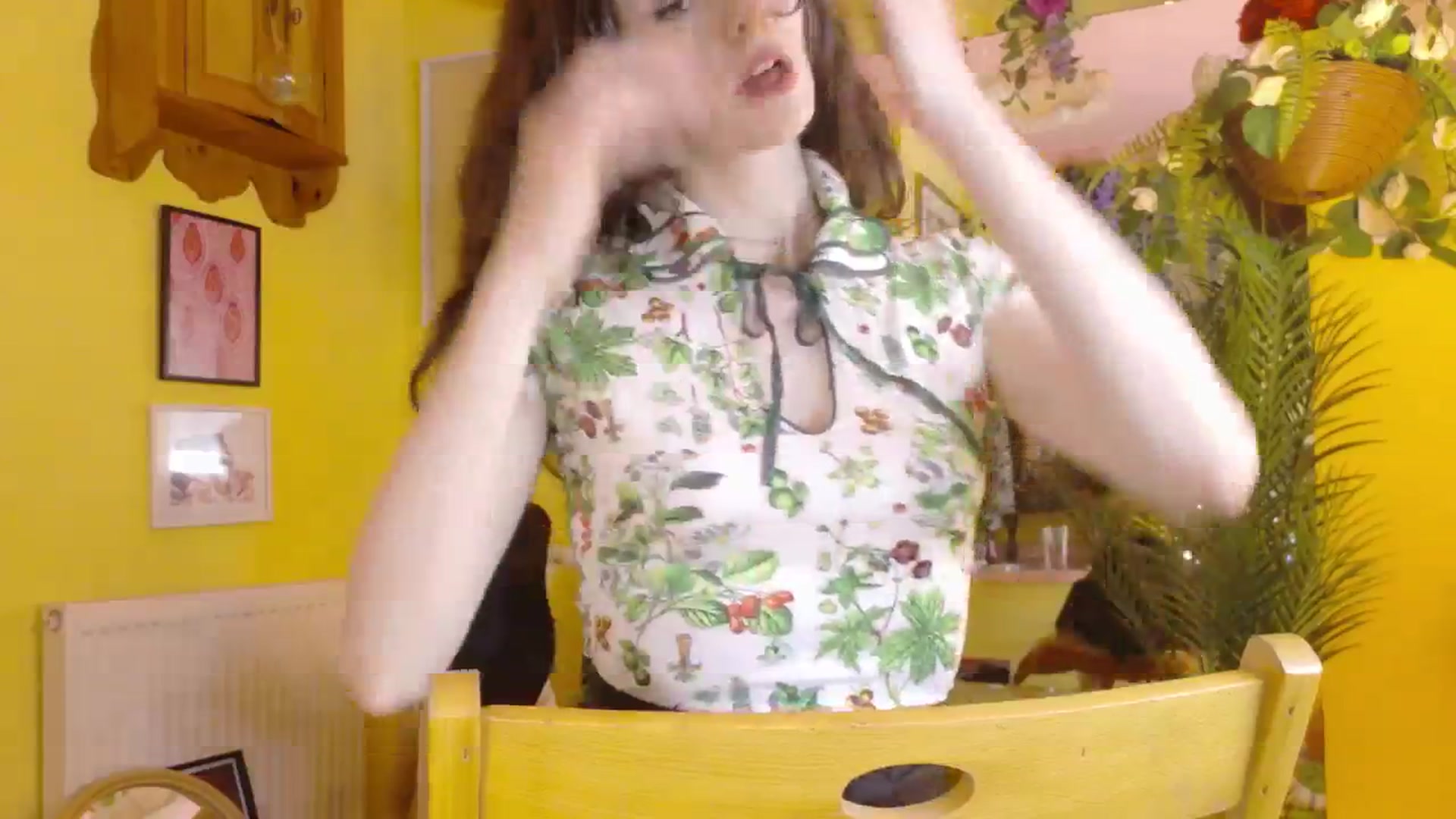 Gallery image thumbnail from porcelaincity's myfreecams stream on, 07/09/2025, 09:19 image 19 of 20