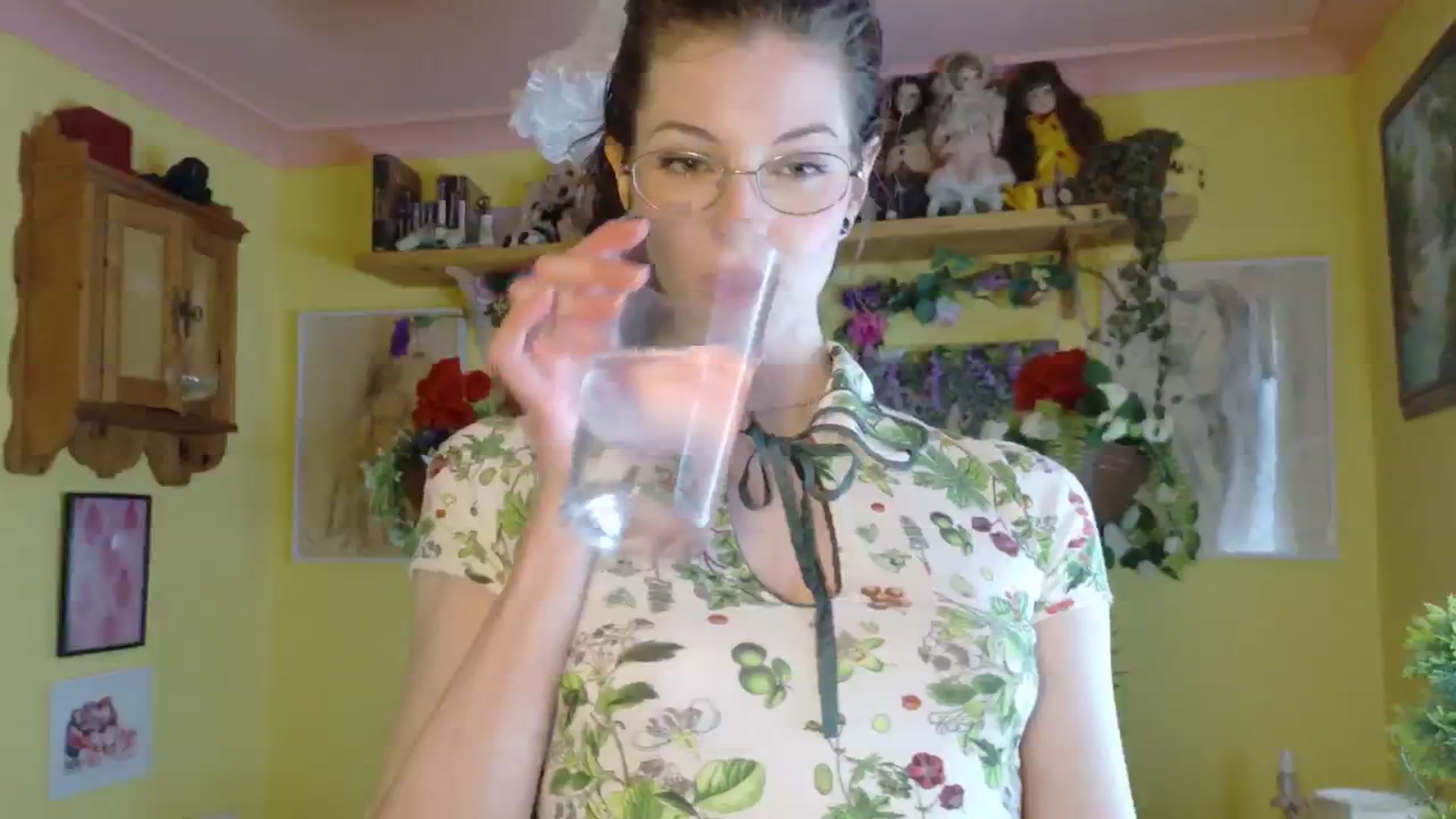 Gallery image thumbnail from porcelaincity's myfreecams stream on, 07/09/2025, 15:41 image 12 of 20
