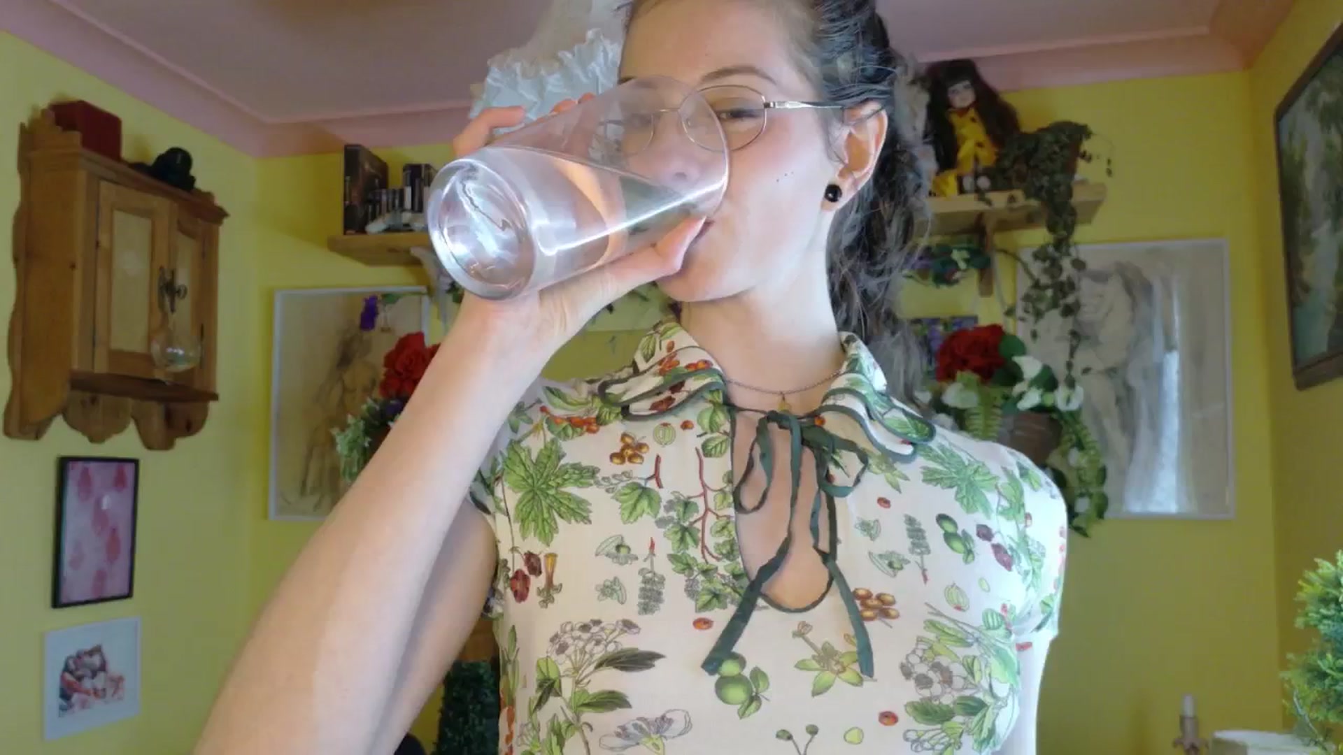 Gallery image thumbnail from porcelaincity's myfreecams stream on, 07/09/2025, 15:41 image 16 of 20