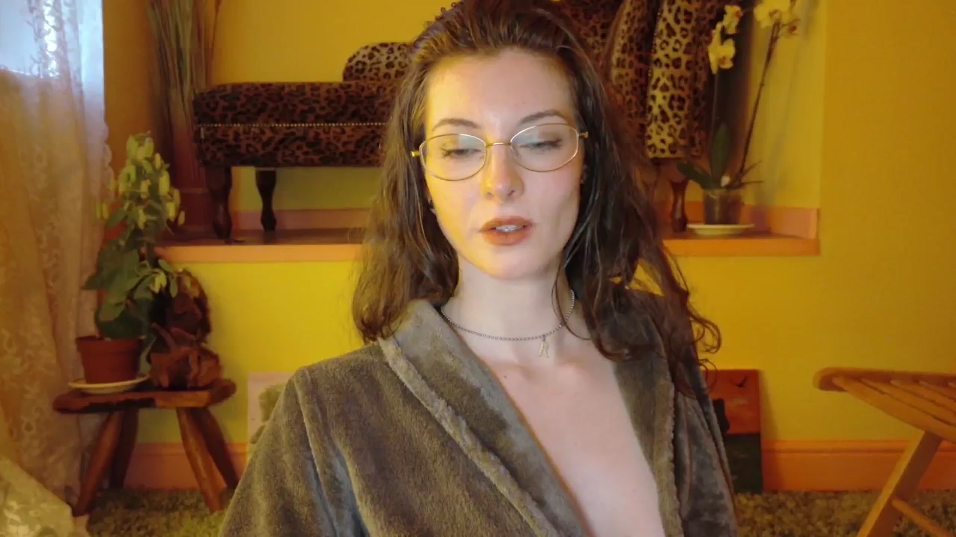 Gallery image thumbnail from porcelaincity's myfreecams stream on, 07/09/2025, 19:51 image 5 of 20