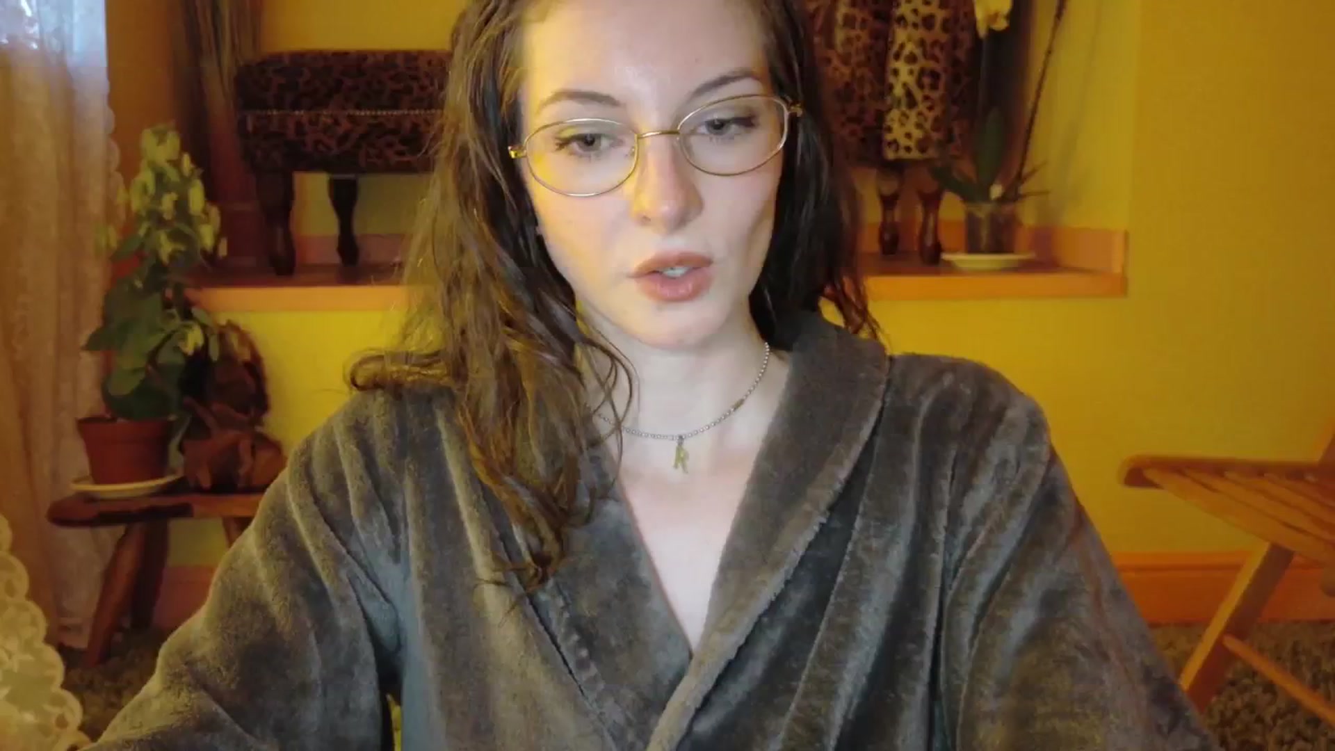 Gallery image thumbnail from porcelaincity's myfreecams stream on, 07/09/2025, 19:51 image 17 of 20