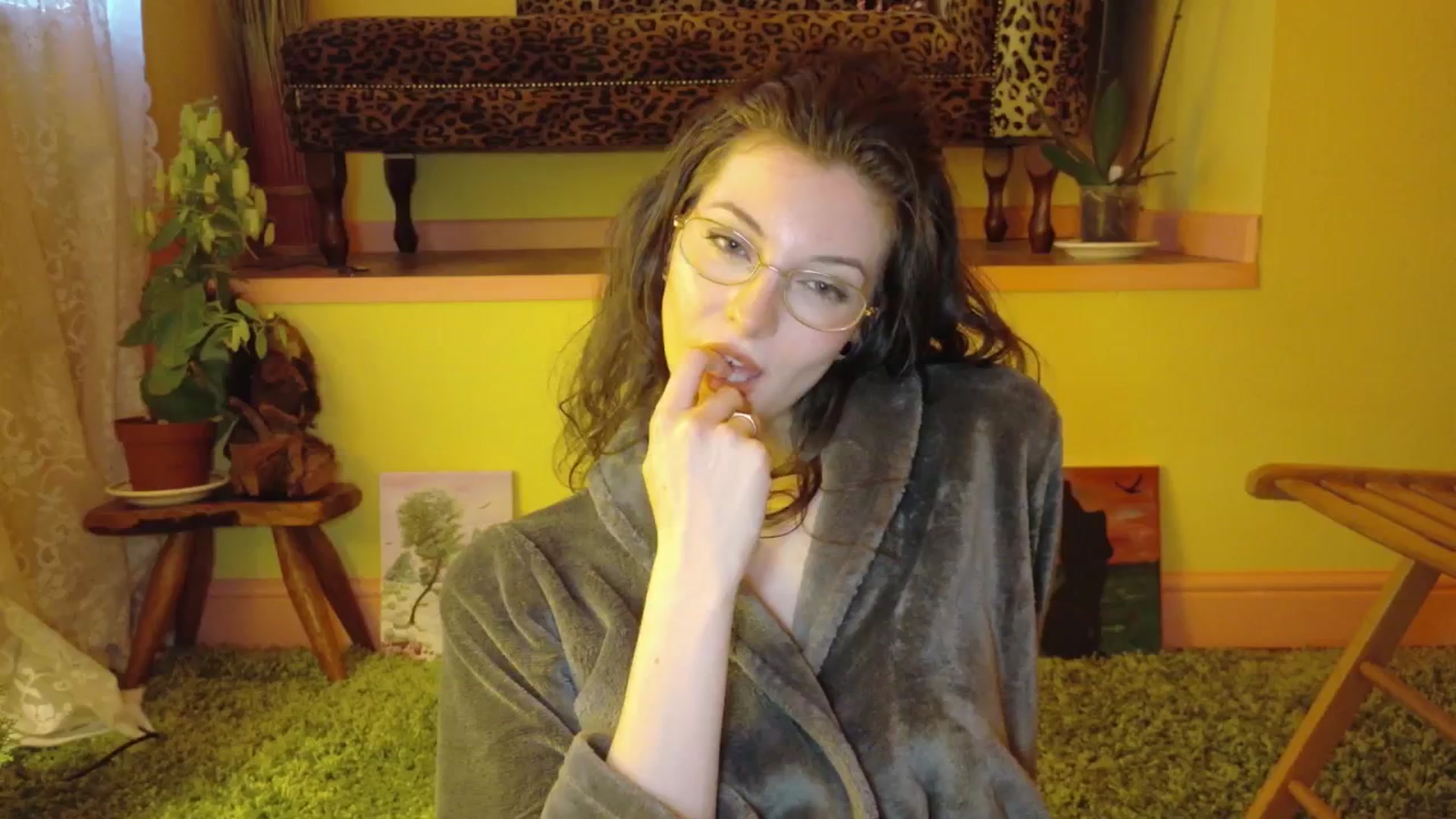 Gallery image thumbnail from porcelaincity's myfreecams stream on, 07/09/2025, 19:51 image 8 of 20