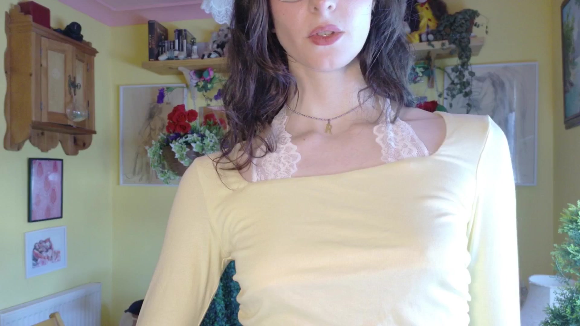 Gallery image thumbnail from porcelaincity's myfreecams stream on, 07/10/2025, 10:55 image 3 of 20
