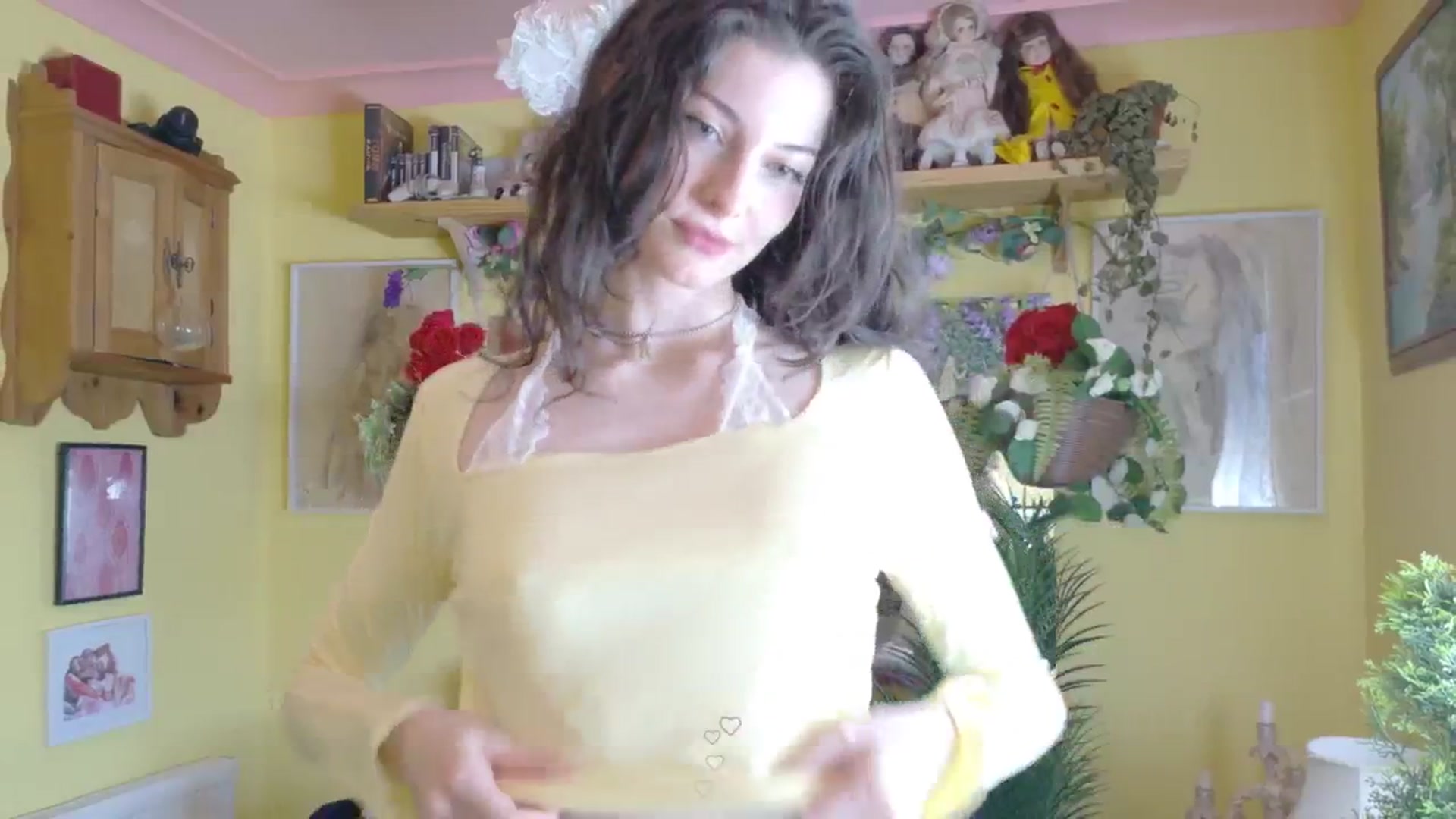 Gallery image thumbnail from porcelaincity's myfreecams stream on, 07/10/2025, 10:55 image 18 of 20