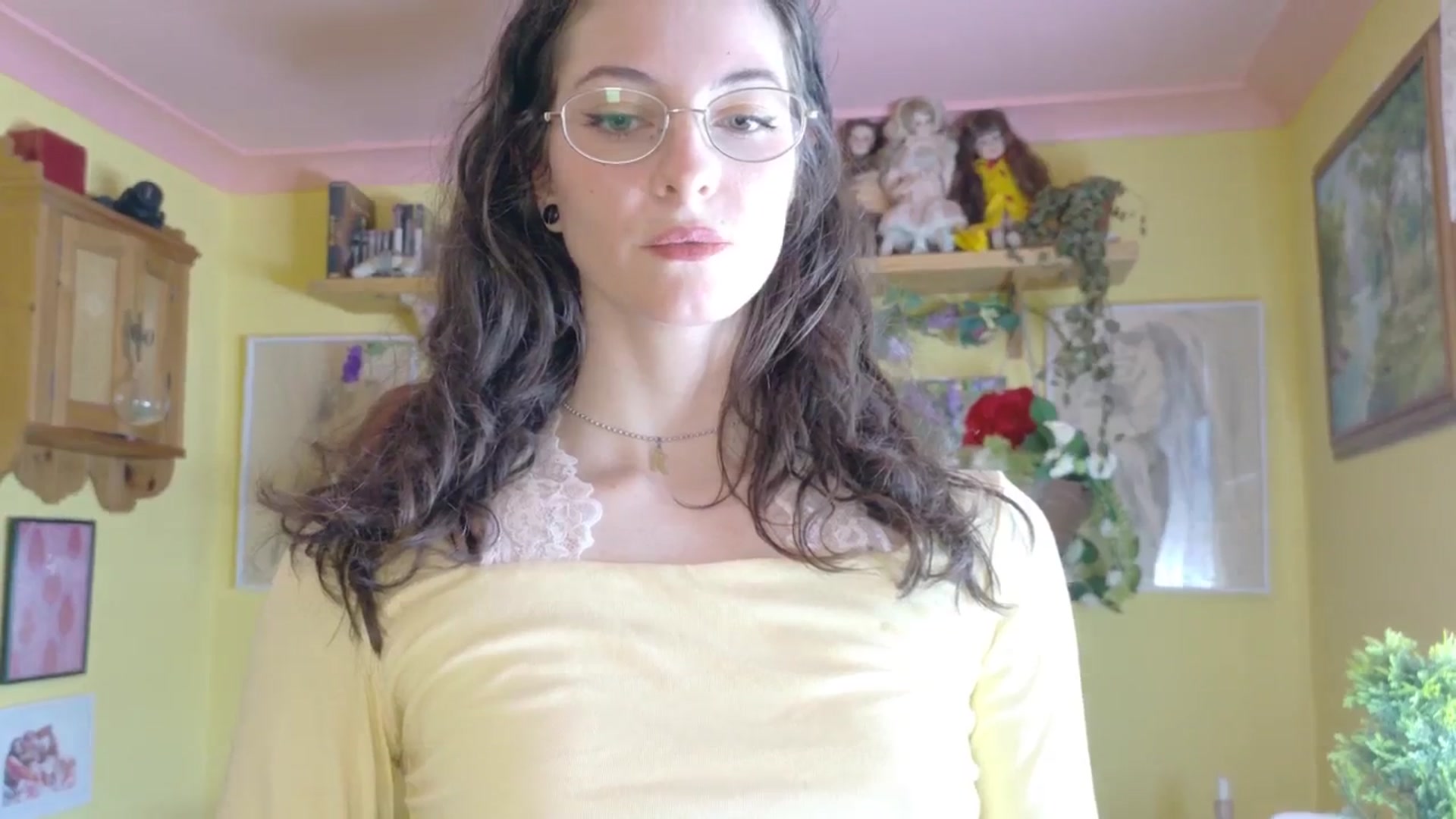 Gallery image thumbnail from porcelaincity's myfreecams stream on, 07/10/2025, 10:55 image 15 of 20
