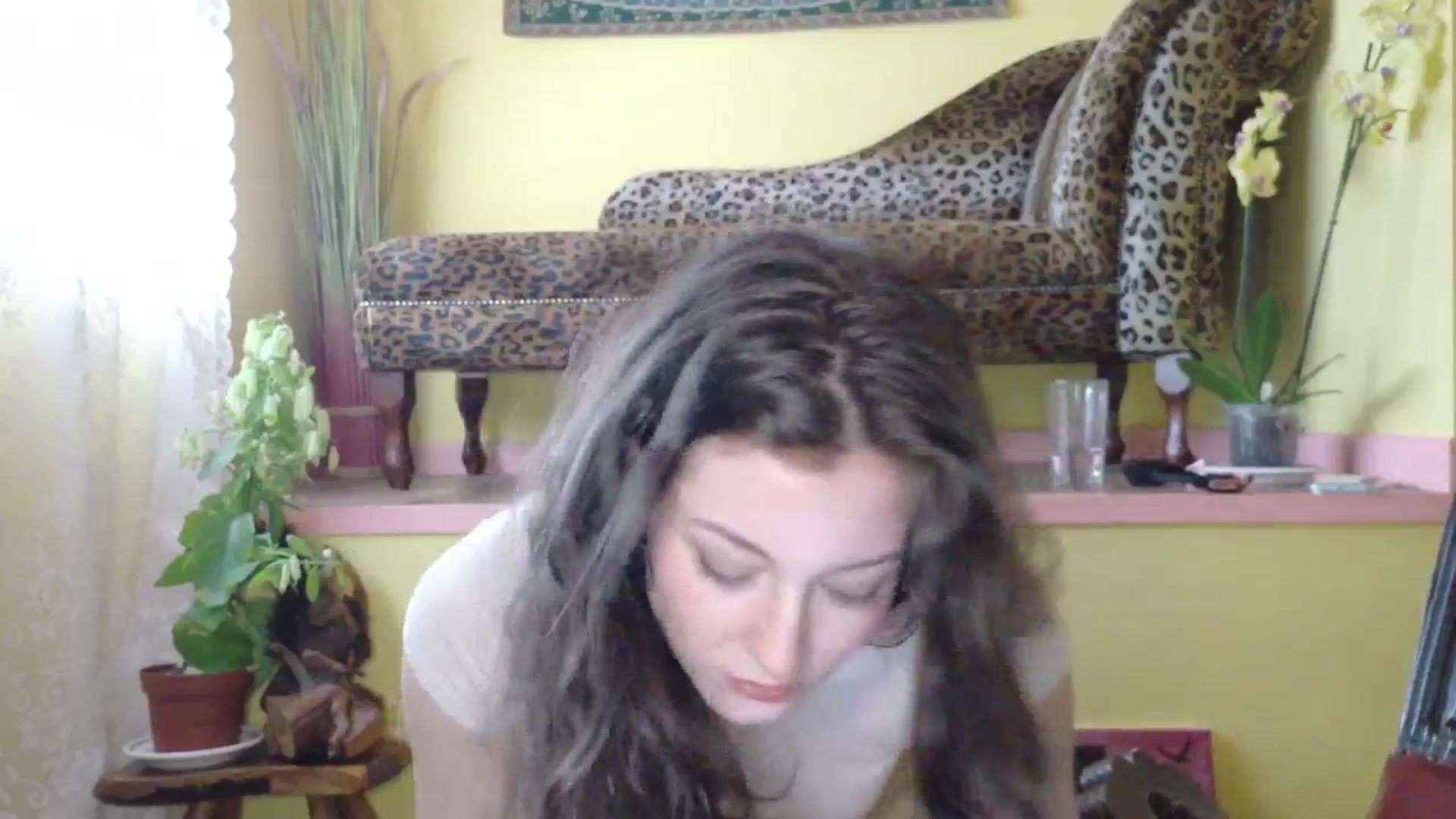 Gallery image thumbnail from porcelaincity's myfreecams stream on, 07/14/2025, 10:08 image 18 of 20