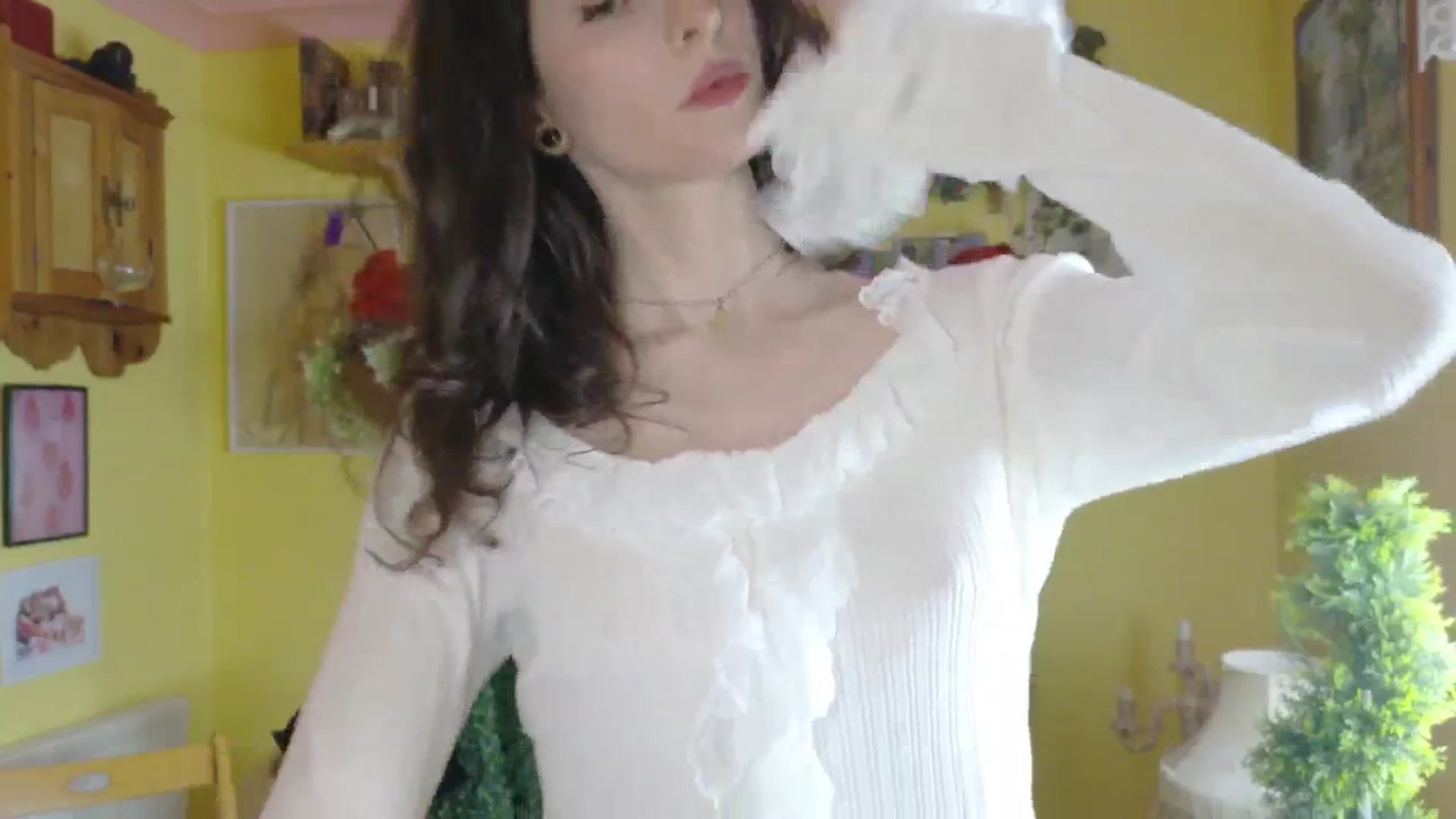 Gallery image thumbnail from porcelaincity's myfreecams stream on, 07/16/2025, 09:53 image 18 of 20