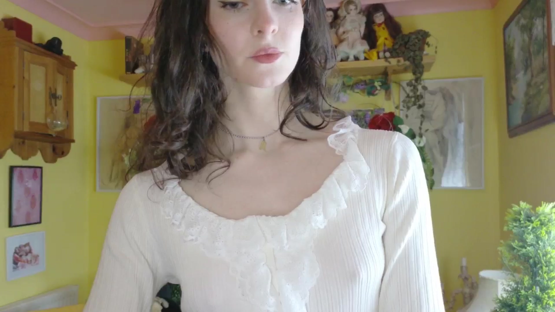 Gallery image thumbnail from porcelaincity's myfreecams stream on, 07/16/2025, 09:53 image 19 of 20