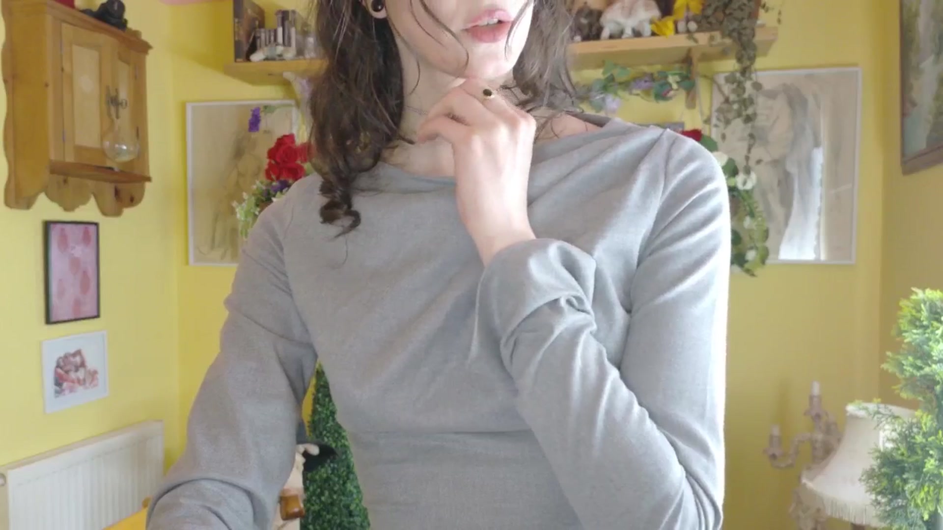 Gallery image thumbnail from porcelaincity's myfreecams stream on, 07/17/2025, 09:26 image 20 of 20