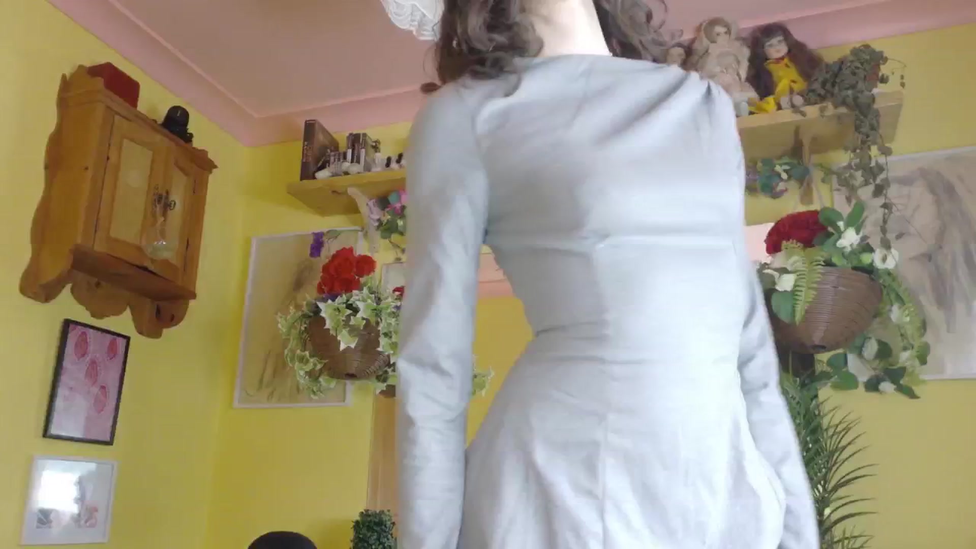 Gallery image thumbnail from porcelaincity's myfreecams stream on, 07/17/2025, 09:26 image 2 of 20