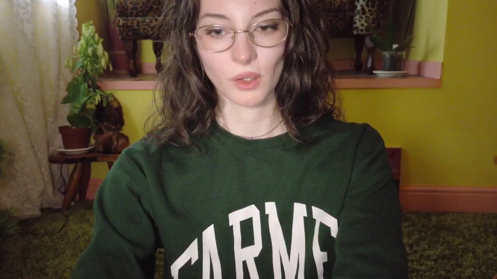 Gallery image thumbnail from porcelaincity's myfreecams stream on, 07/18/2025, 15:18 image 16 of 20