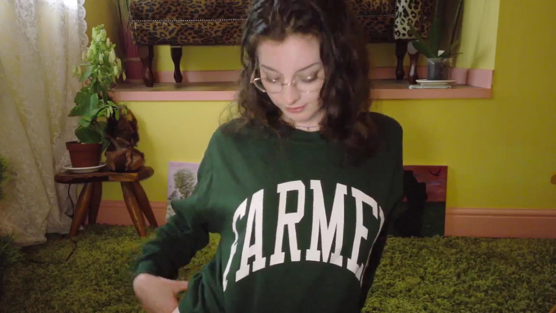 Gallery image thumbnail from porcelaincity's myfreecams stream on, 07/18/2025, 15:18 image 13 of 20