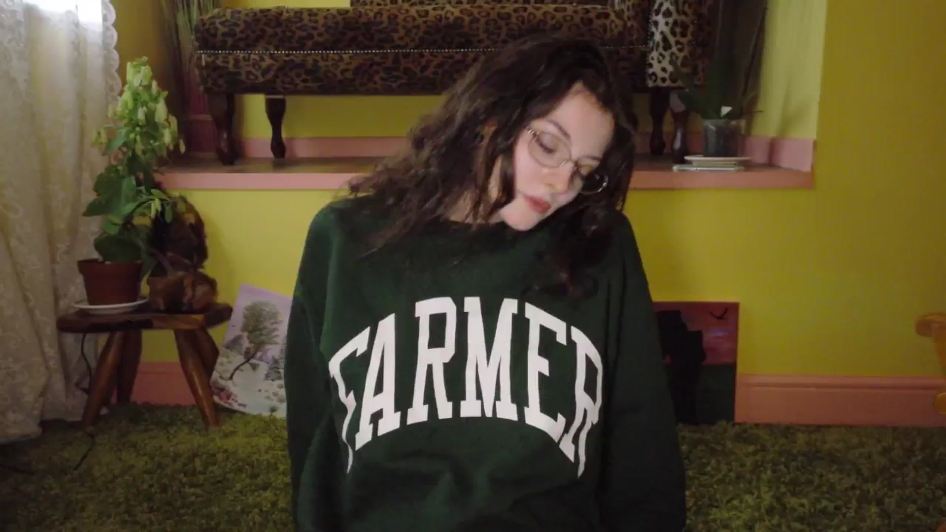 Gallery image thumbnail from porcelaincity's myfreecams stream on, 07/18/2025, 15:18 image 3 of 20