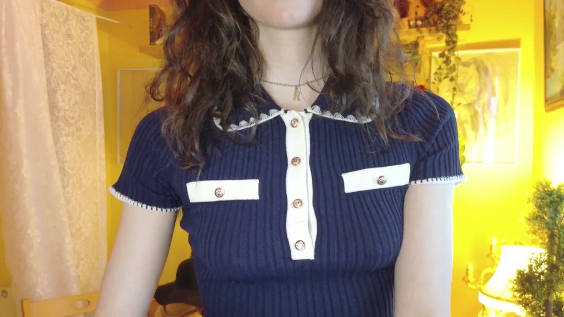 Gallery image thumbnail from porcelaincity's myfreecams stream on, 07/23/2025, 08:16 image 17 of 20