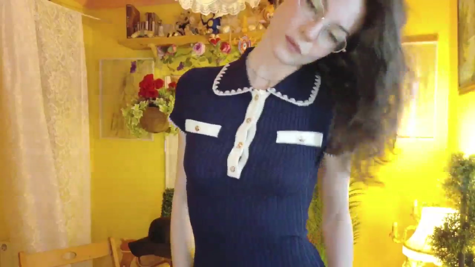 Gallery image thumbnail from porcelaincity's myfreecams stream on, 07/23/2025, 08:16 image 9 of 20
