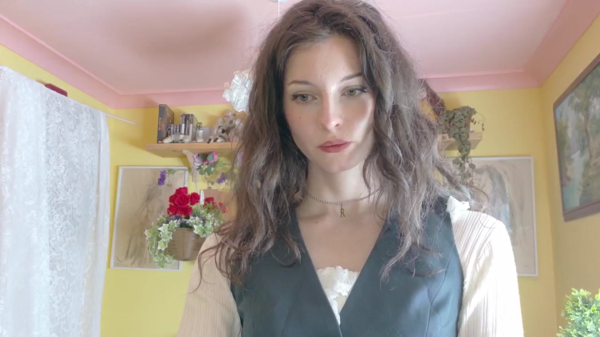 Gallery image thumbnail from porcelaincity's myfreecams stream on, 07/24/2025, 12:53 image 1 of 20