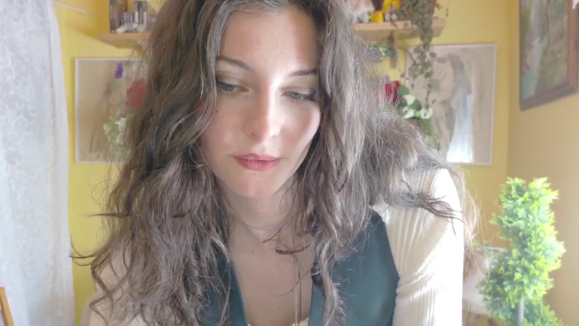 Gallery image thumbnail from porcelaincity's myfreecams stream on, 07/24/2025, 12:53 image 11 of 20