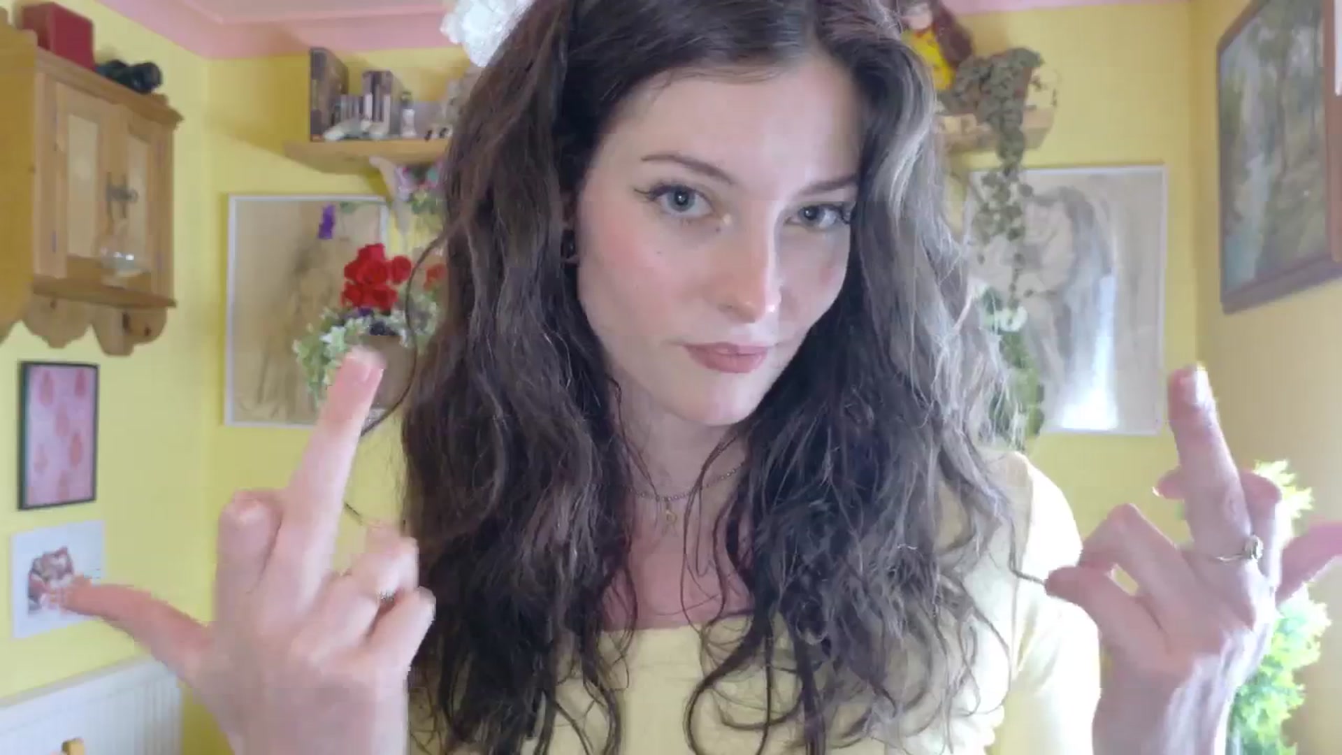 Gallery image thumbnail from porcelaincity's myfreecams stream on, 08/04/2025, 15:28 image 16 of 20